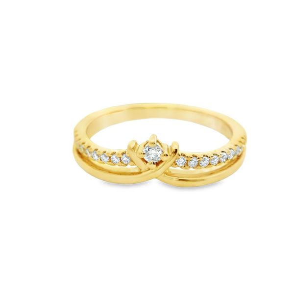 Contoured Wedding Band Hogan's Jewelers Gaylord, MI