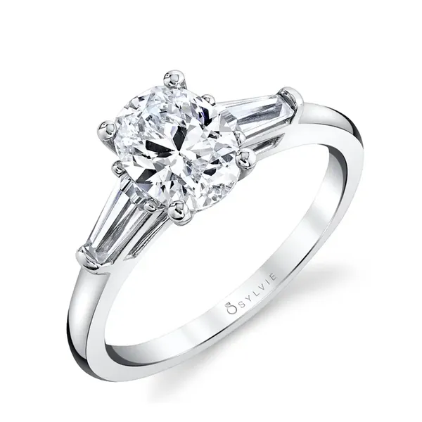 Three Stone Engagement Ring Hogan's Jewelers Gaylord, MI