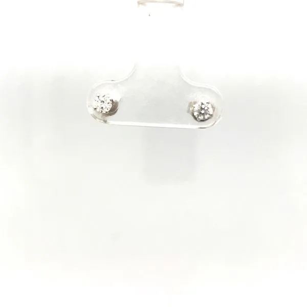 Diamond Stud Earrings Hogan's Jewelers Gaylord, MI