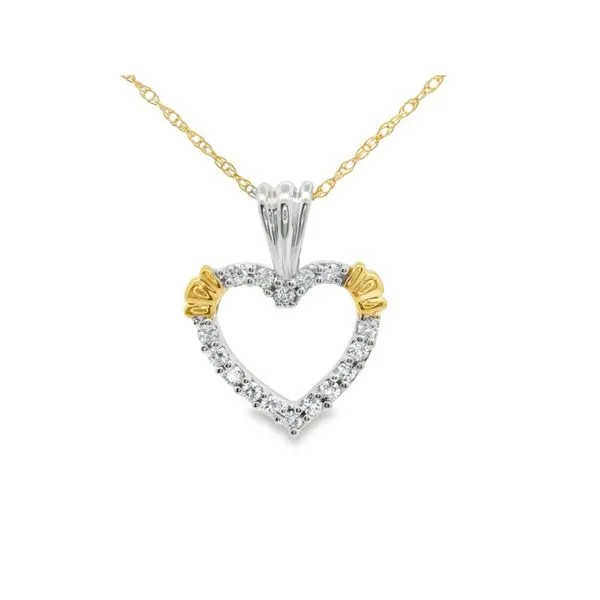 Diamond Heart Pendant Hogan's Jewelers Gaylord, MI