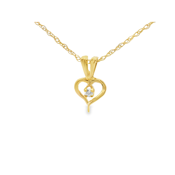 Diamond Heart Pendant Hogan's Jewelers Gaylord, MI