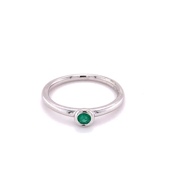 Emerald Bezel Ring Hogan's Jewelers Gaylord, MI