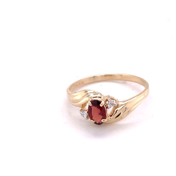 Garnet Fashion Ring Hogan's Jewelers Gaylord, MI