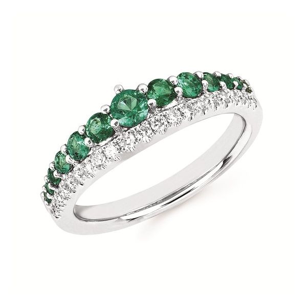 Eamerald and Diamond Ring Hogan's Jewelers Gaylord, MI