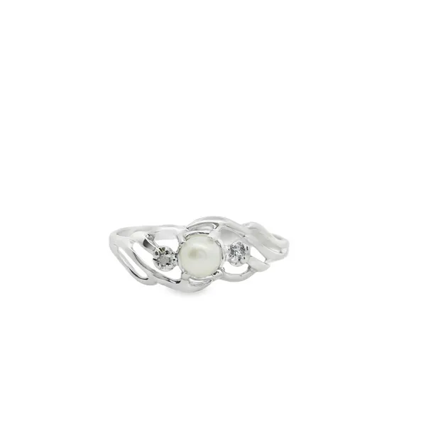 Pearl and Diamond Ring Hogan's Jewelers Gaylord, MI