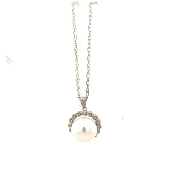 Pealr and Diamond Halo Pendant Hogan's Jewelers Gaylord, MI