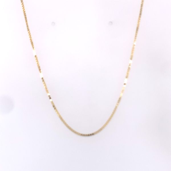 Yellow Gold Box Chain Hogan's Jewelers Gaylord, MI