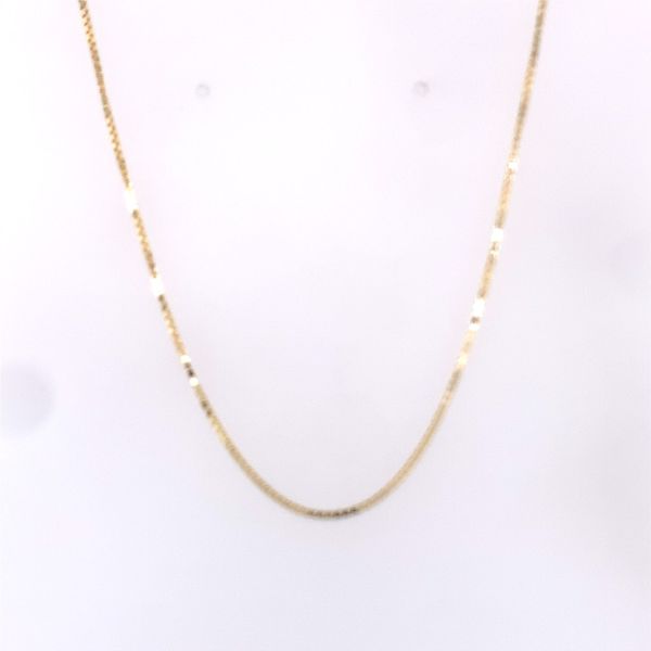 Yellow Gold Box Chain Hogan's Jewelers Gaylord, MI