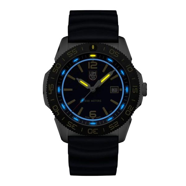 Force Blue Pacific Diver Watch Image 2 Hogan's Jewelers Gaylord, MI
