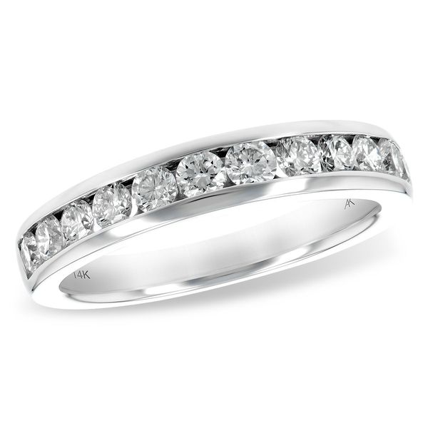 Allison Kaufman traditional 14 karat white gold and diamond ring Holliday Jewelry Klamath Falls, OR