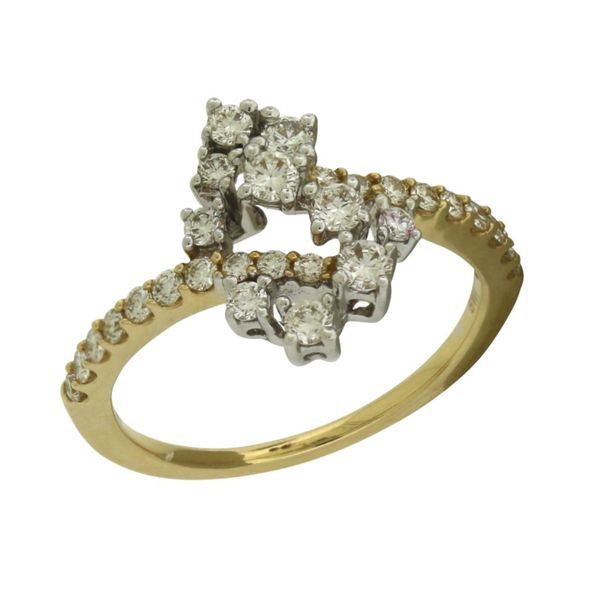 Diamond cluster ring. Holliday Jewelry Klamath Falls, OR