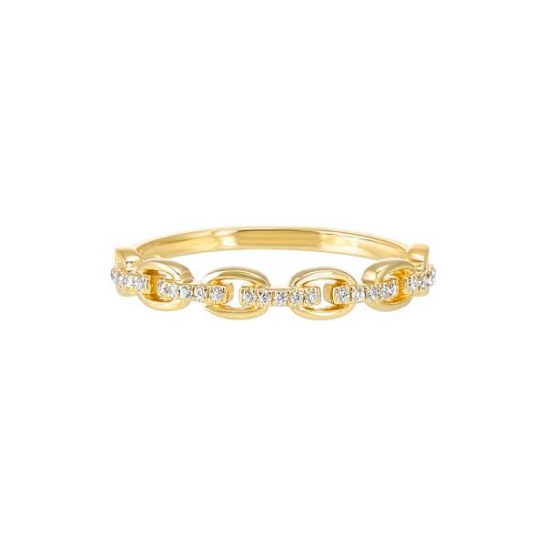 Yellow gold petite diamond ring. Holliday Jewelry Klamath Falls, OR