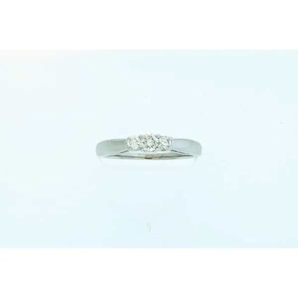 Women's Diamond Ring Holliday Jewelry Klamath Falls, OR