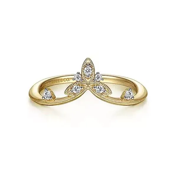 Floral diamond chevron ring. Holliday Jewelry Klamath Falls, OR