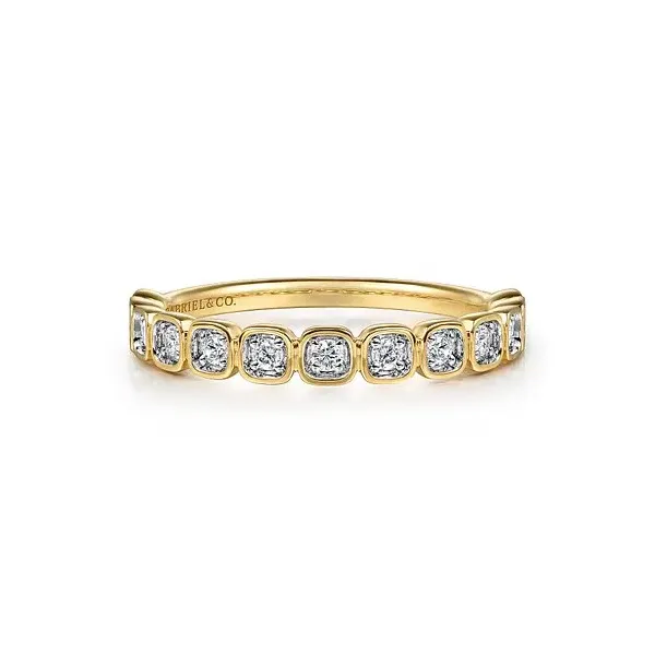 Eyecatching diamond stackable ring Holliday Jewelry Klamath Falls, OR