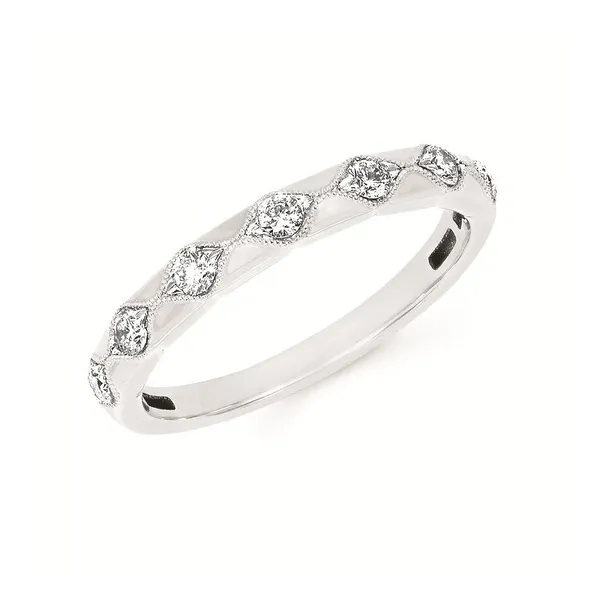 Milligrain Detail around each Diamond Creating a Delicate Eyecatching Pattern Holliday Jewelry Klamath Falls, OR