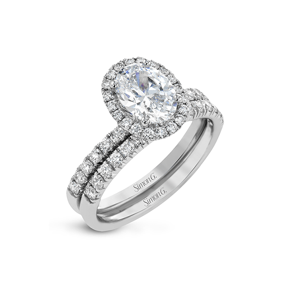 Simon G classic oval halo diamond ring. *center not included. Holliday Jewelry Klamath Falls, OR