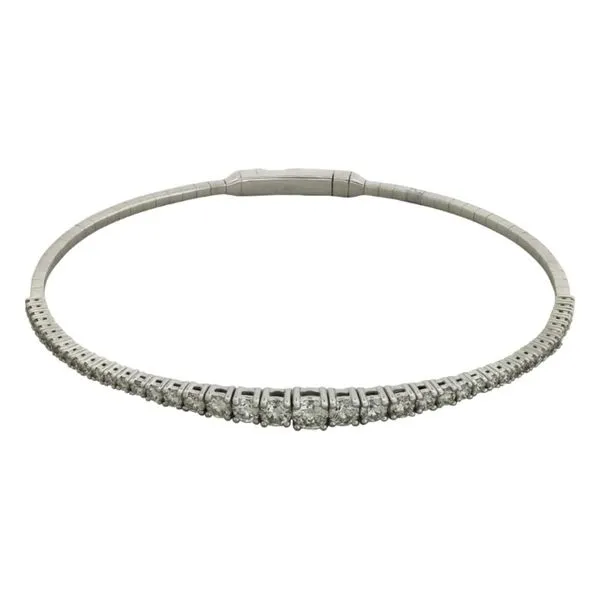 Flexible diamond bracelet. Holliday Jewelry Klamath Falls, OR