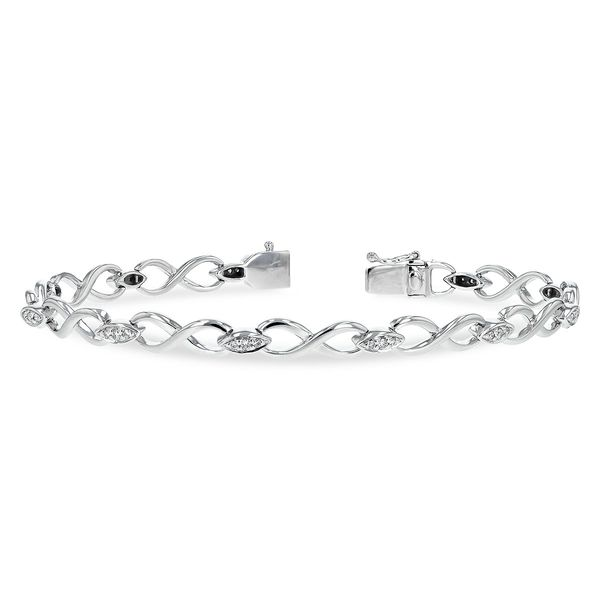 Infinity link diamond bracelet. Holliday Jewelry Klamath Falls, OR