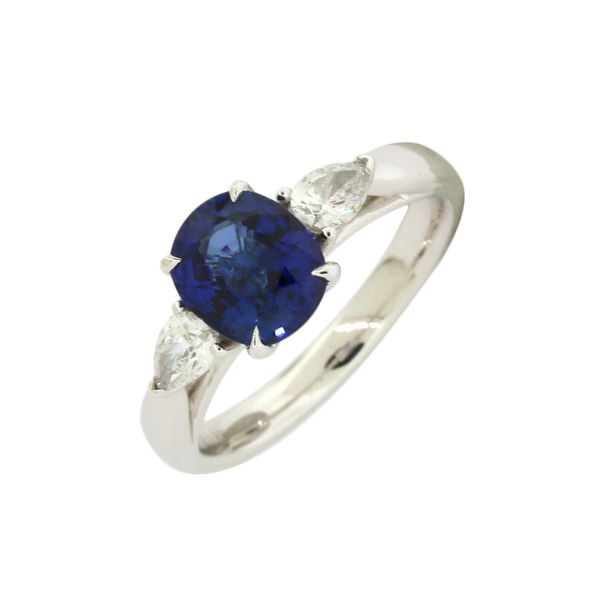Stunning blue sapphire and diamond ring. Holliday Jewelry Klamath Falls, OR