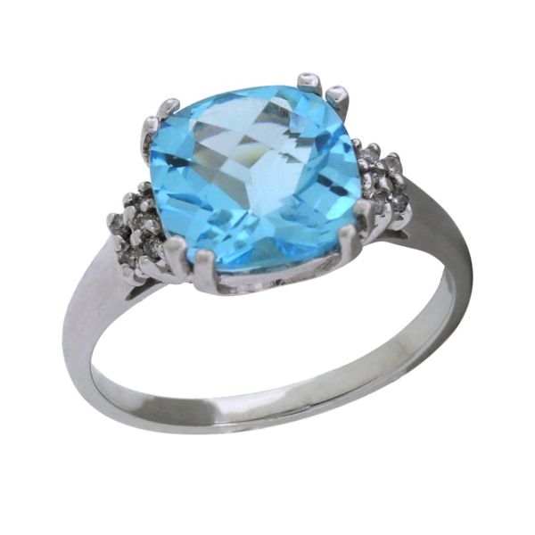 Blue topaz ring. Holliday Jewelry Klamath Falls, OR