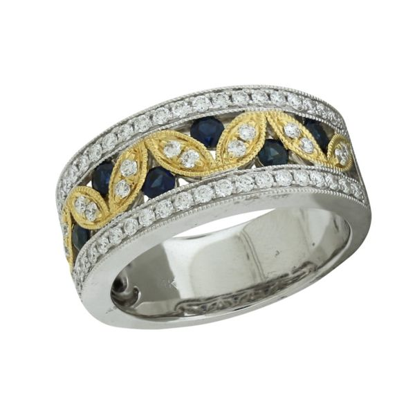 Vintage design sapphire and diamond ring. Holliday Jewelry Klamath Falls, OR