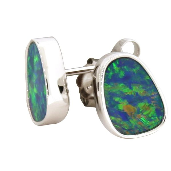 Stuning Australian opal earrings. Holliday Jewelry Klamath Falls, OR