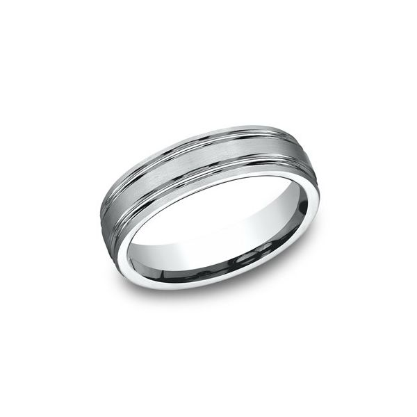 Double cut satin finish comfort fit band. Holliday Jewelry Klamath Falls, OR