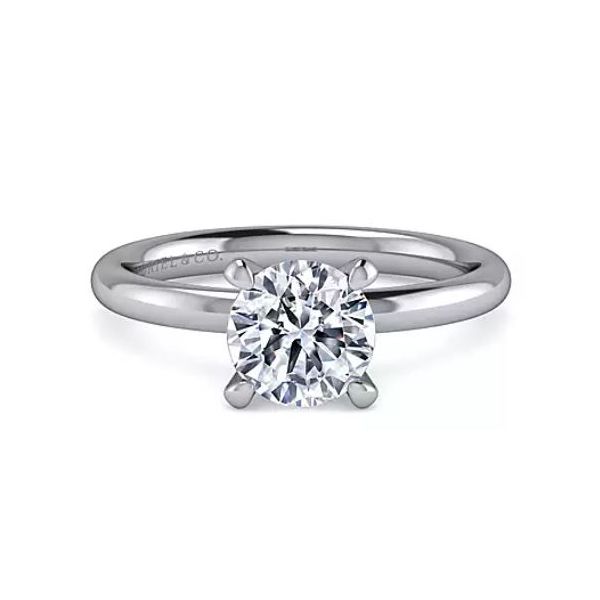 Traditional gold engagement ring. *Center stone not included. Holliday Jewelry Klamath Falls, OR