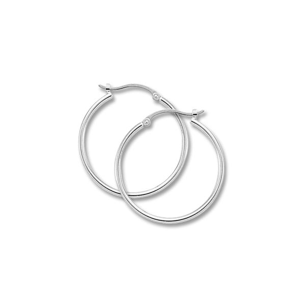 Lovely basic 14KW hoop earrings. Holliday Jewelry Klamath Falls, OR