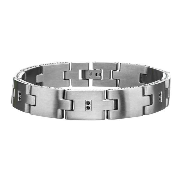 This links you to the crowd stainless steel bracelet. Holliday Jewelry Klamath Falls, OR
