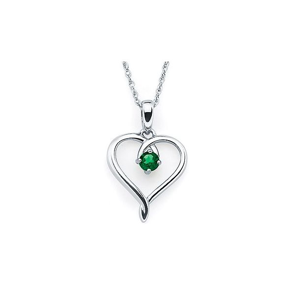 Heart pendant with simulated Emerald. Holliday Jewelry Klamath Falls, OR