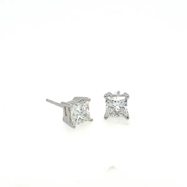 Lab Grown Diamond Earrings Hollingsworth Jewelers Gallery Petaluma, CA