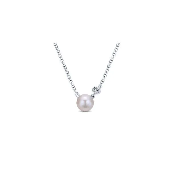 Pearl Strand Necklaces Hollingsworth Jewelers Gallery Petaluma, CA