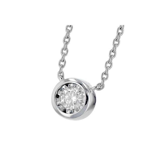 Diamond Stationary Pendant Necklace Image 2 Holly McHone Jewelers Astoria, OR