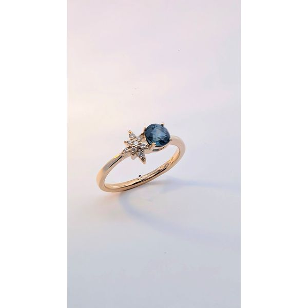 Montana Sapphire & Diamond Starburst Ring in 14K Gold Holly McHone Jewelers Astoria, OR