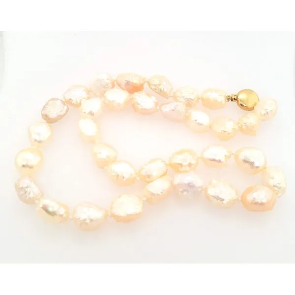 Pearl Necklace Holly McHone Jewelers Astoria, OR