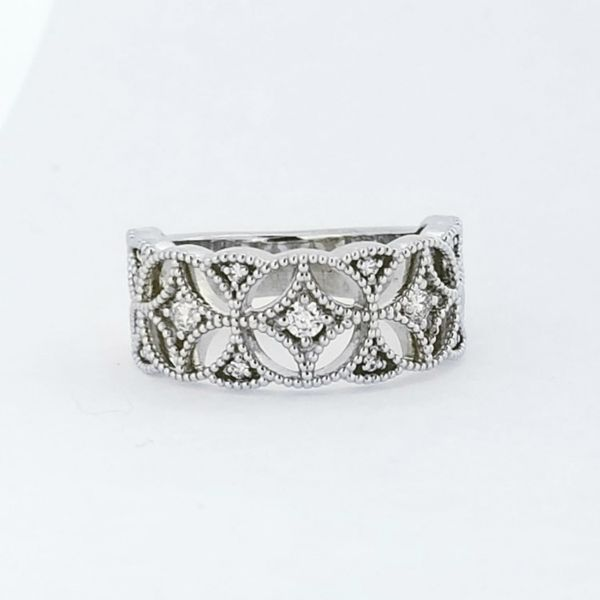 Custom Diamond Ring Holtan's Jewelry Winona, MN