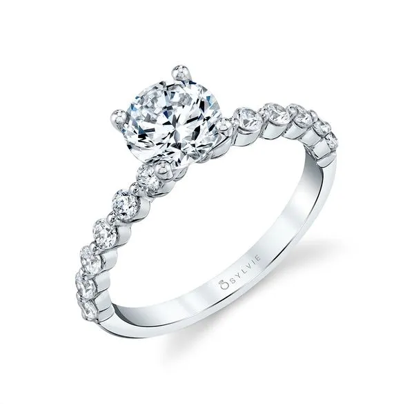 Single Prong Diamond Engagement Ring Holtan's Jewelry Winona, MN