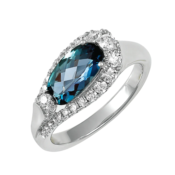 Fashion Ring Holtan's Jewelry Winona, MN