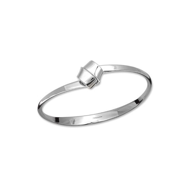 Love Knot Bracelet Holtan's Jewelry Winona, MN