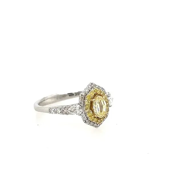Engagement Ring Image 2 House of Silva Wooster, OH