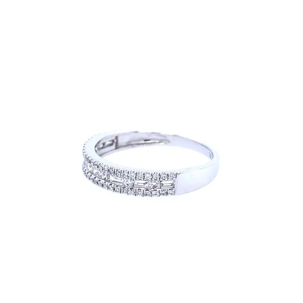 Anniversary Ring Image 2 House of Silva Wooster, OH