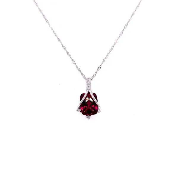 Pendant House of Silva Wooster, OH