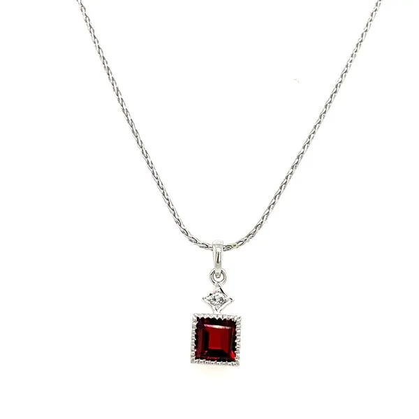 Pendant House of Silva Wooster, OH