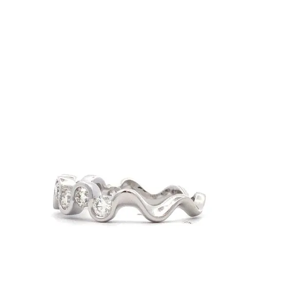 18k White Gold Ring Featuring 0.75Cttw Natural Round Brilliant Diamonds Image 2 Hudson Valley Goldsmith New Paltz, NY