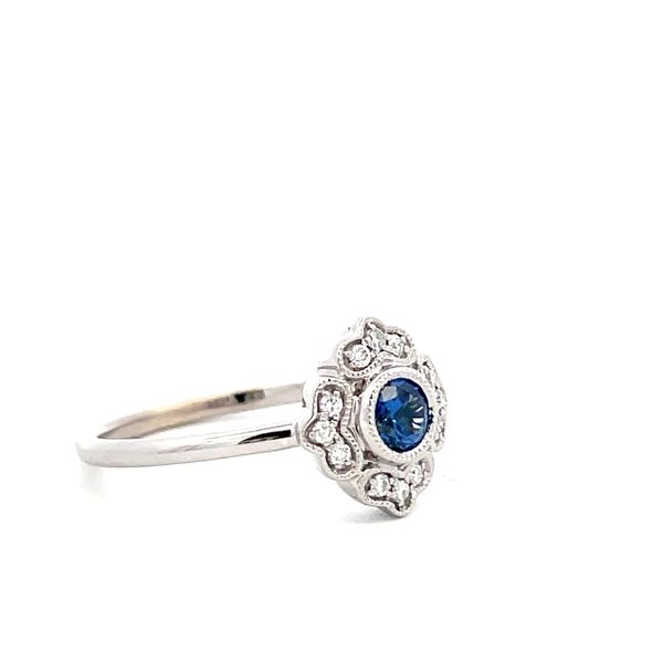 Colored Stone Ring Image 3 Hudson Valley Goldsmith New Paltz, NY
