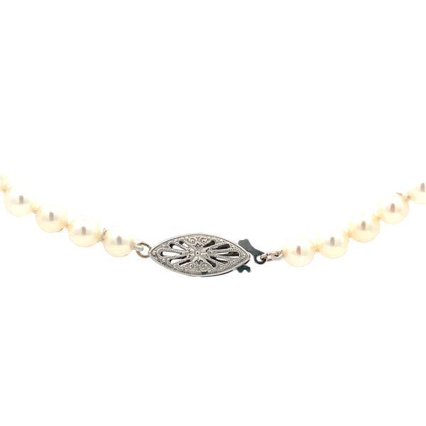 Pearl Neckalce Image 4 Hudson Valley Goldsmith New Paltz, NY