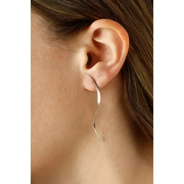 14K White Gold Elongated Curve Stud Earrings Image 2 Hudson Valley Goldsmith New Paltz, NY