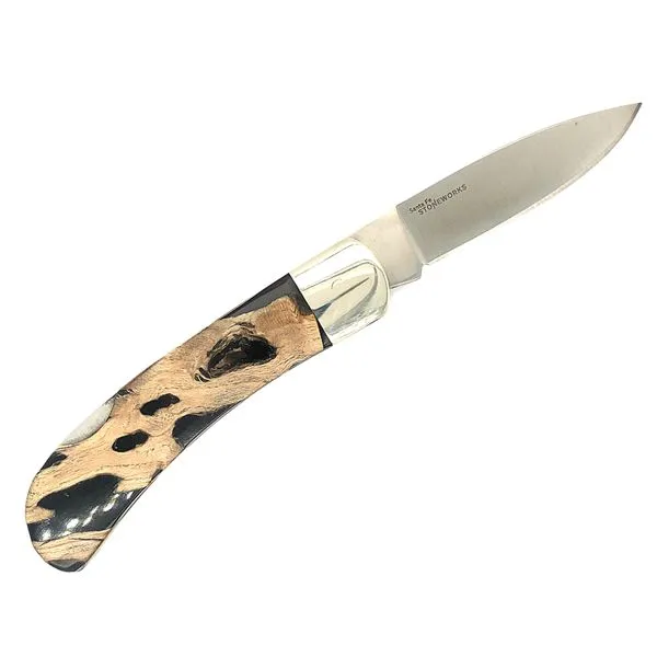 Pocket knife featuring cholo cactus 3